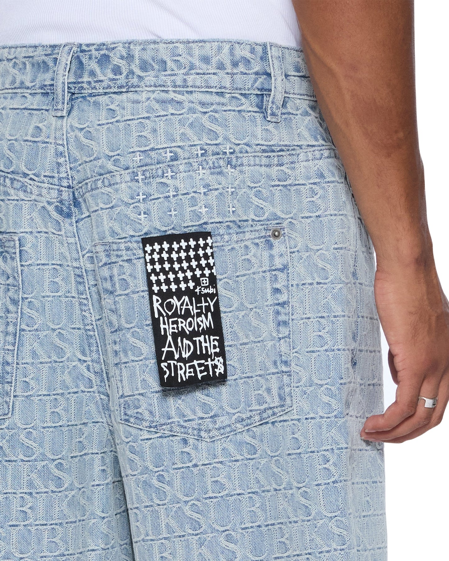 MAXX SHORT TILE